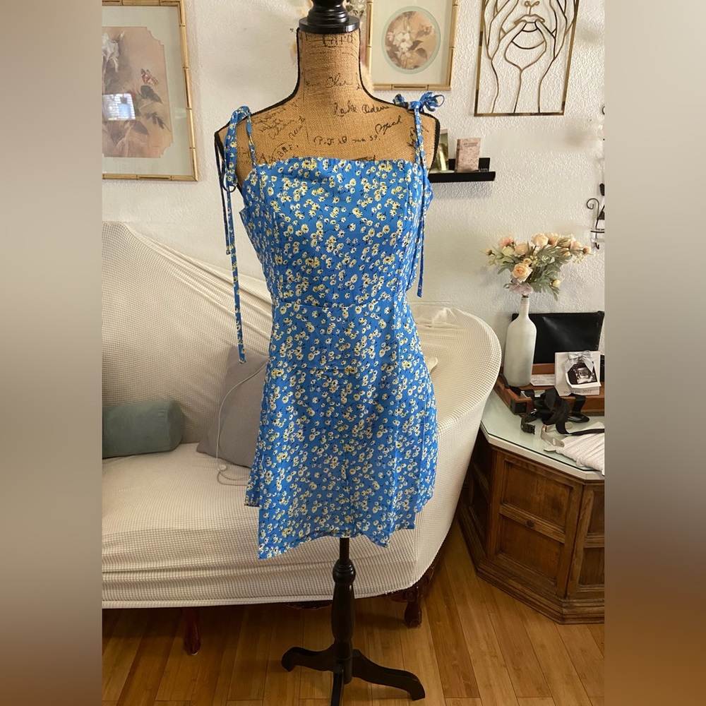 Zaful blue floral strap dress L